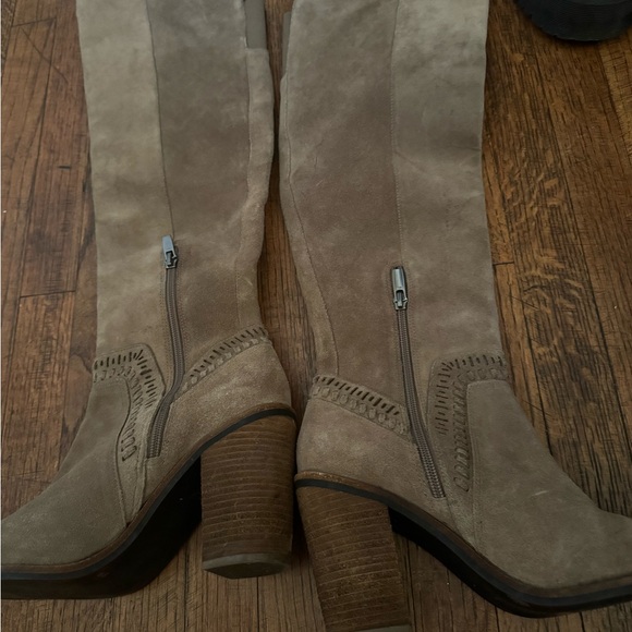 Madolee Knee High Boots - Picture 4 of 6